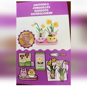 Miniverse Make It Mini Spring Daffodils